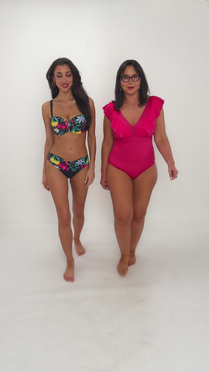 Bikini Brigitt i Self Canoy 25: dwa fasony obok siebie – film