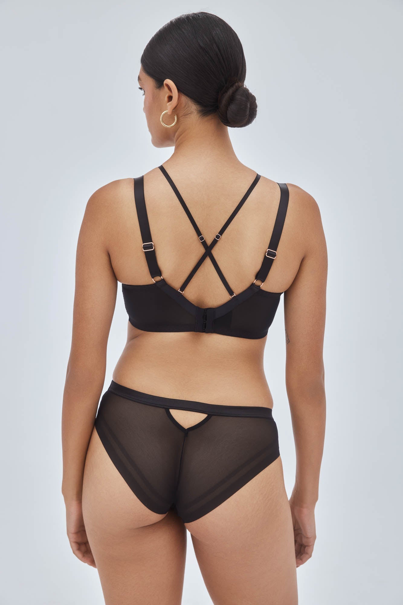 Alles Chiara Majtki Brazyliany