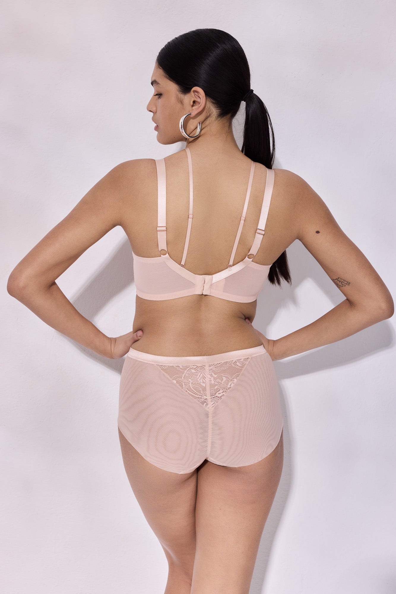 Alles Chiara Majtki Figi Wysokie