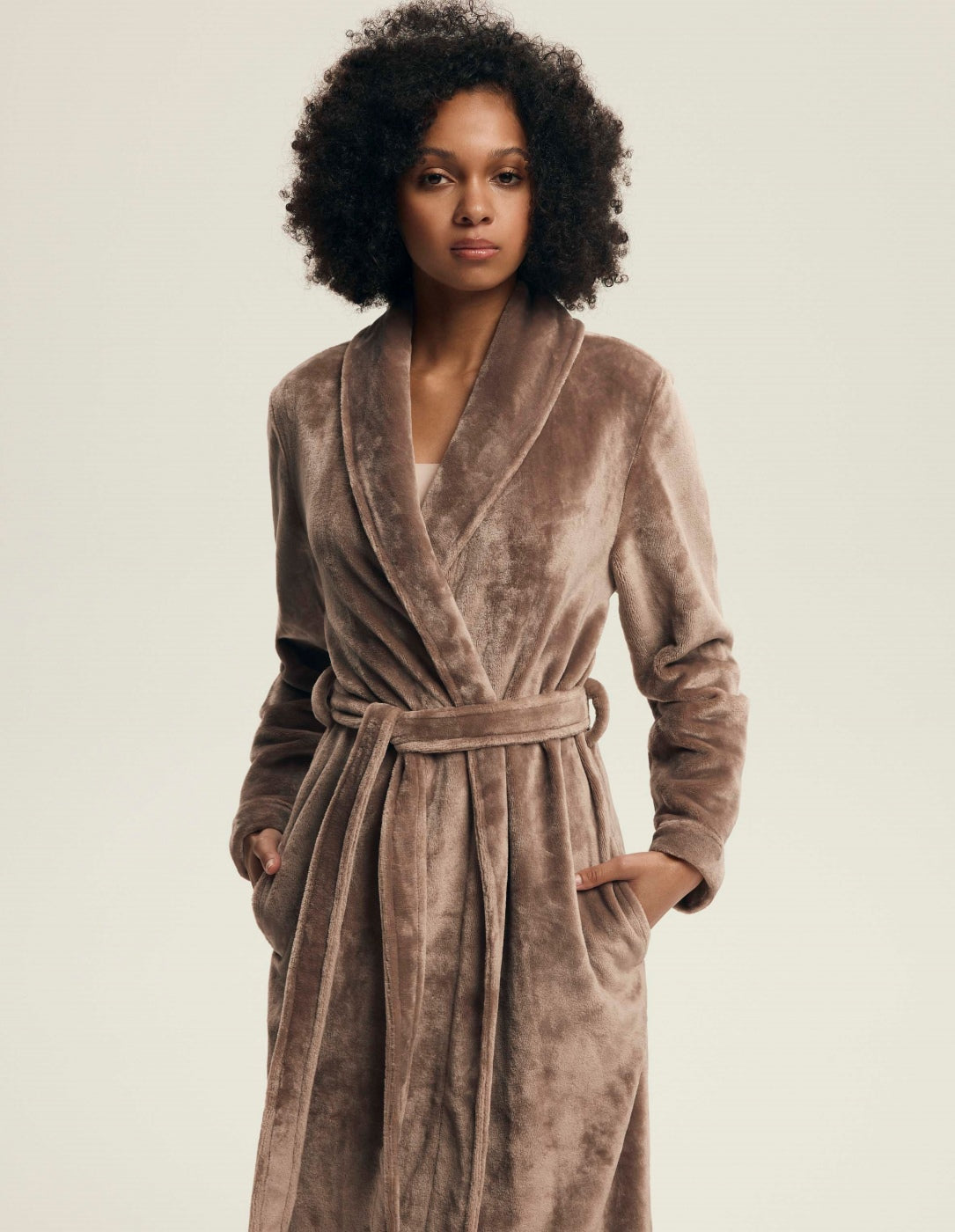 Henderson 43595 Dextra Nocna Szlafrok